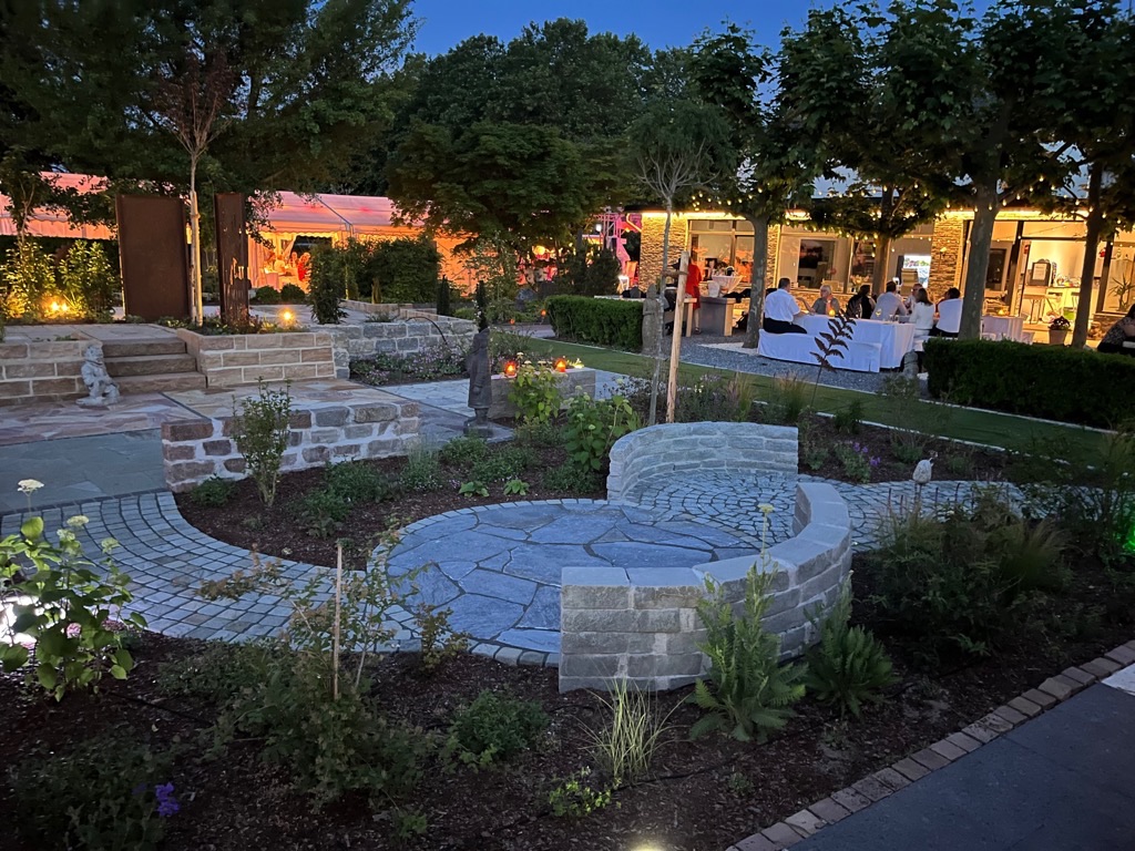 Mauersteine im Natursteinpark Rhein-Neckar